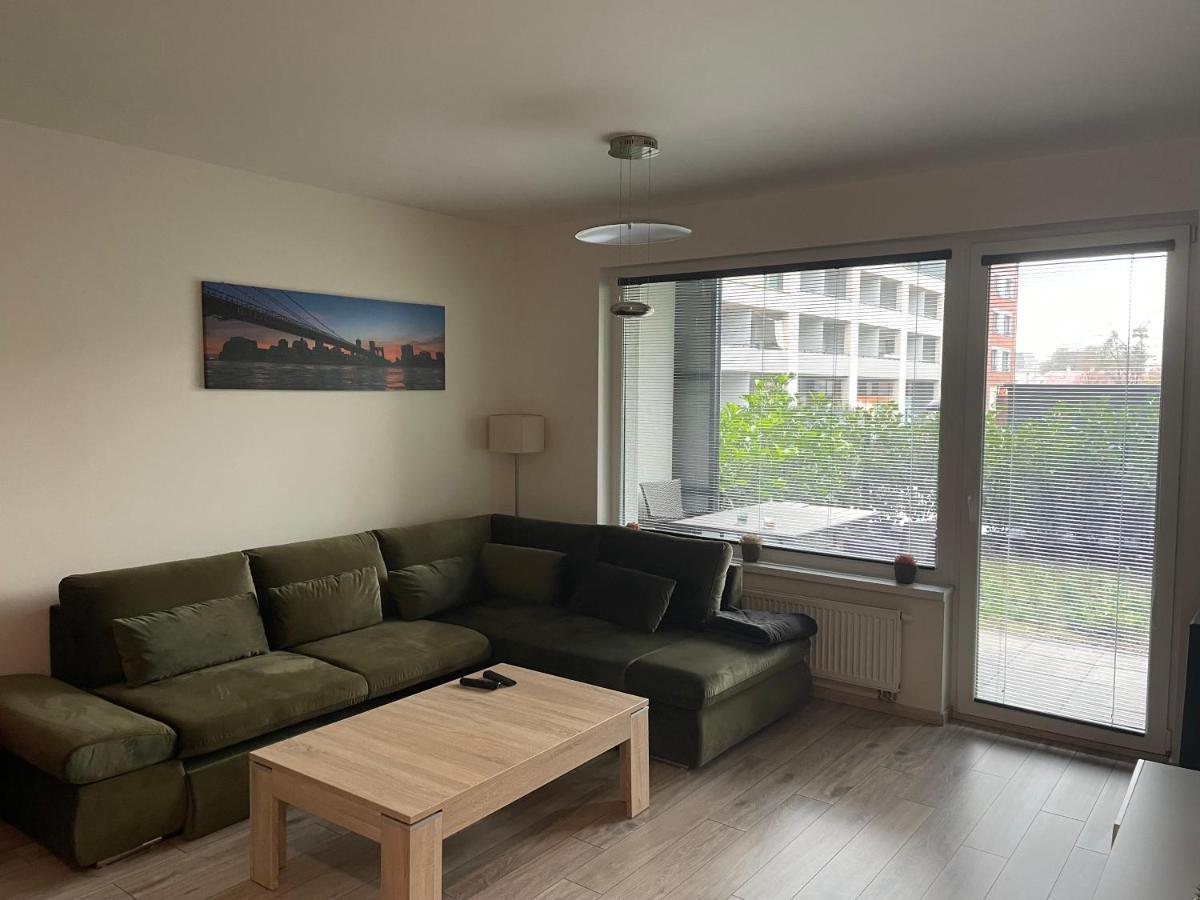 Garden Apartman Radnica - Private Parking Included Kösice Dış mekan fotoğraf
